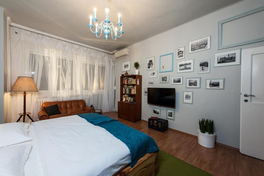 Europe Heart Apartment For 9 Budapest Esterno foto